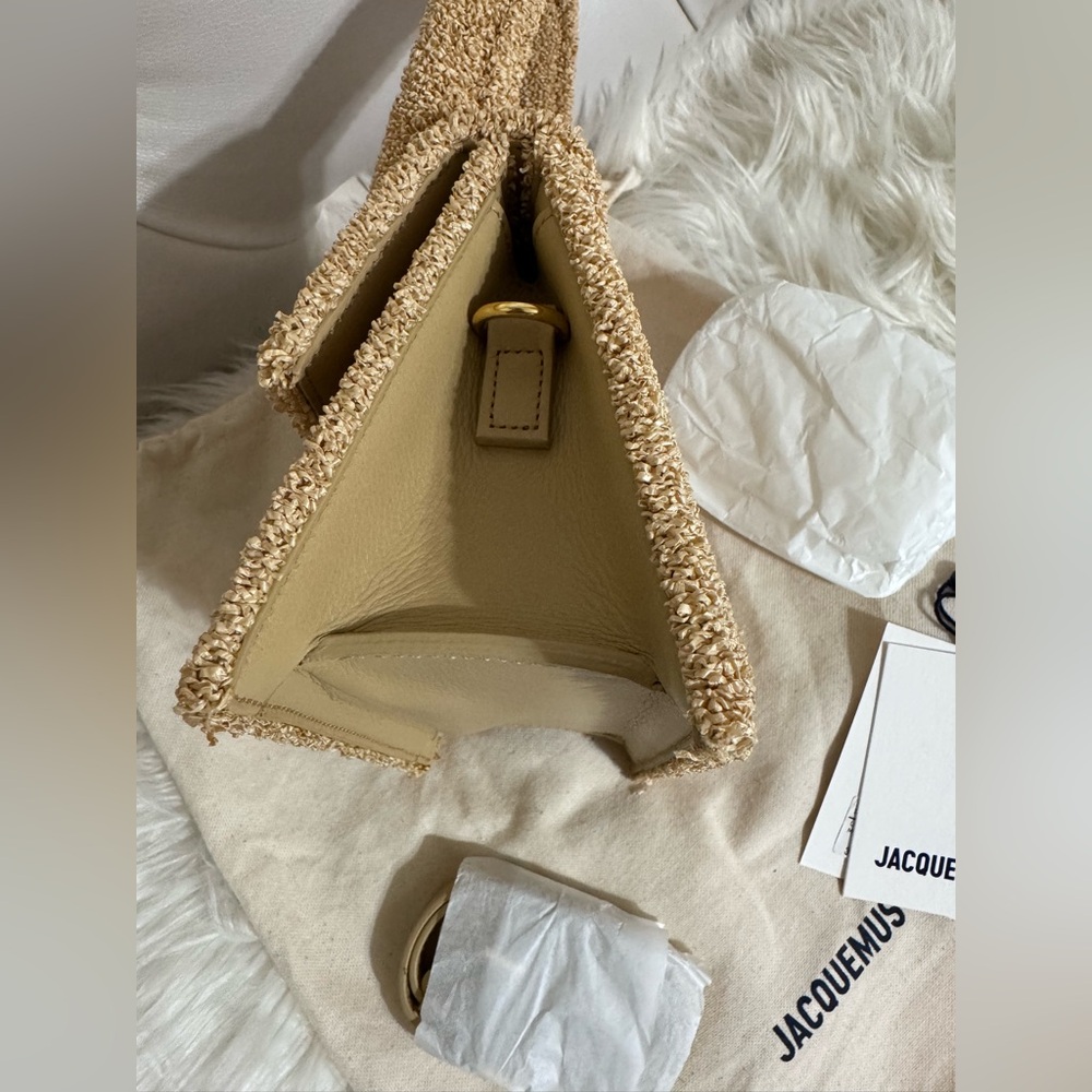 Jacquemus Beige Le Papier 'Le Chiquito Moyen' Bag - Picture 13 of 16